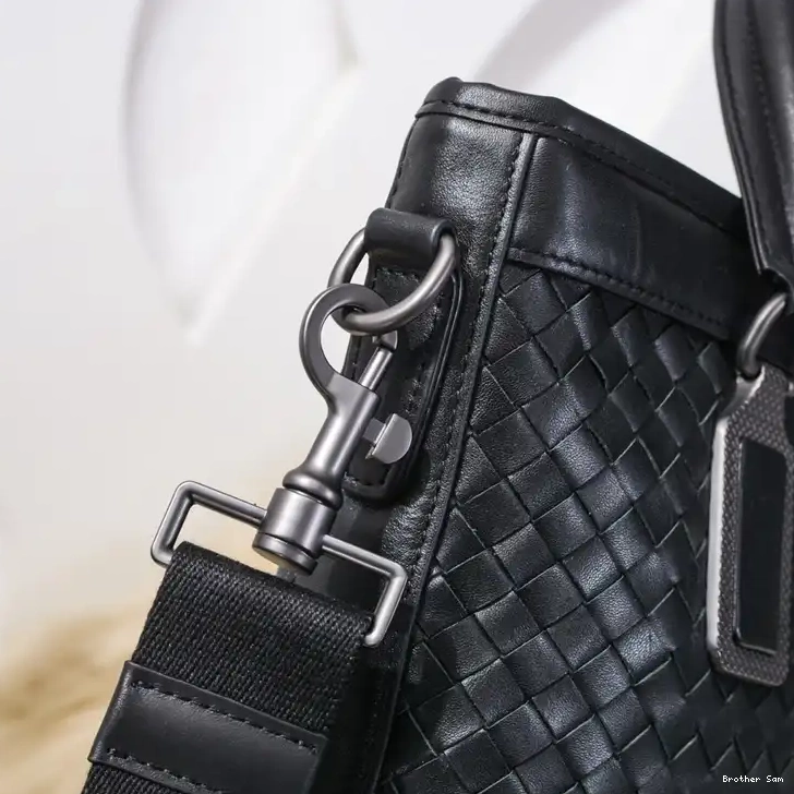Brother Sam Veneta Bottega 2411YA0042 Bags 0822